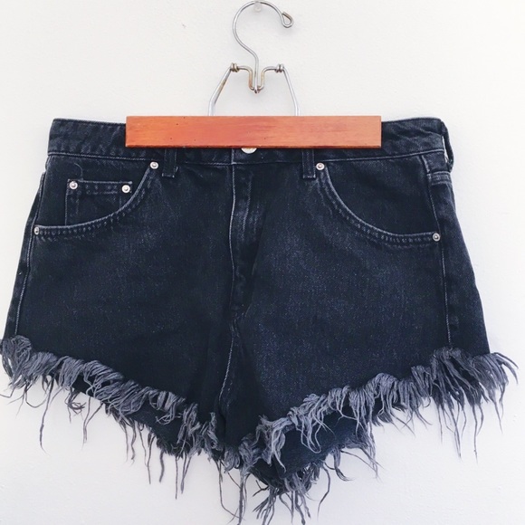 Topshop Pants - TOPSHOP | BLACK ACID WASH | KIRI SHORTS